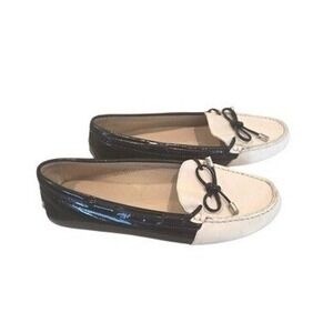 Michael Kors Fulton Black and White Driving Moccasins Womens Loafers Size 8 Prep